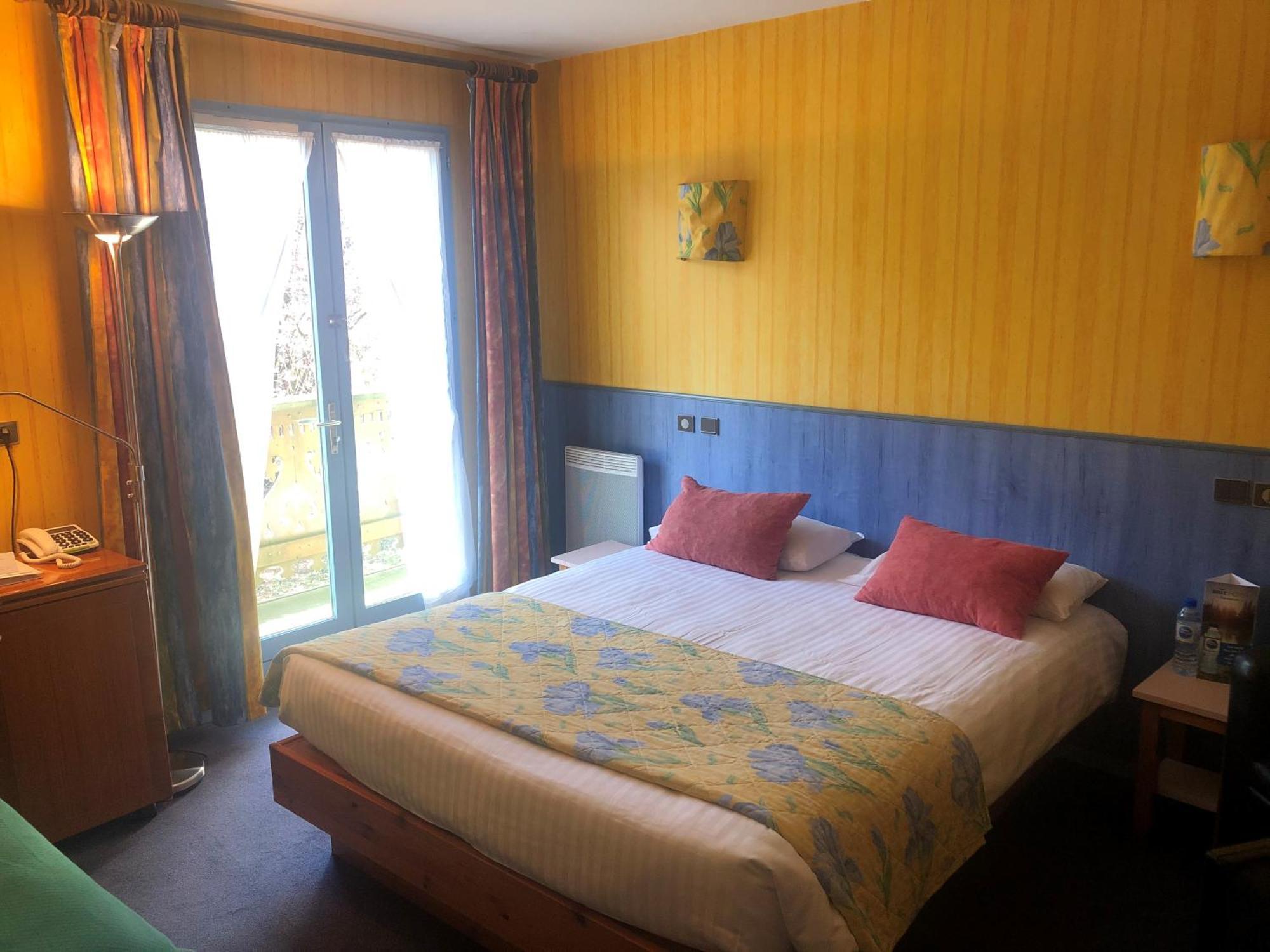 Brit Hotel Florimont Saint-Ferreol Exterior photo